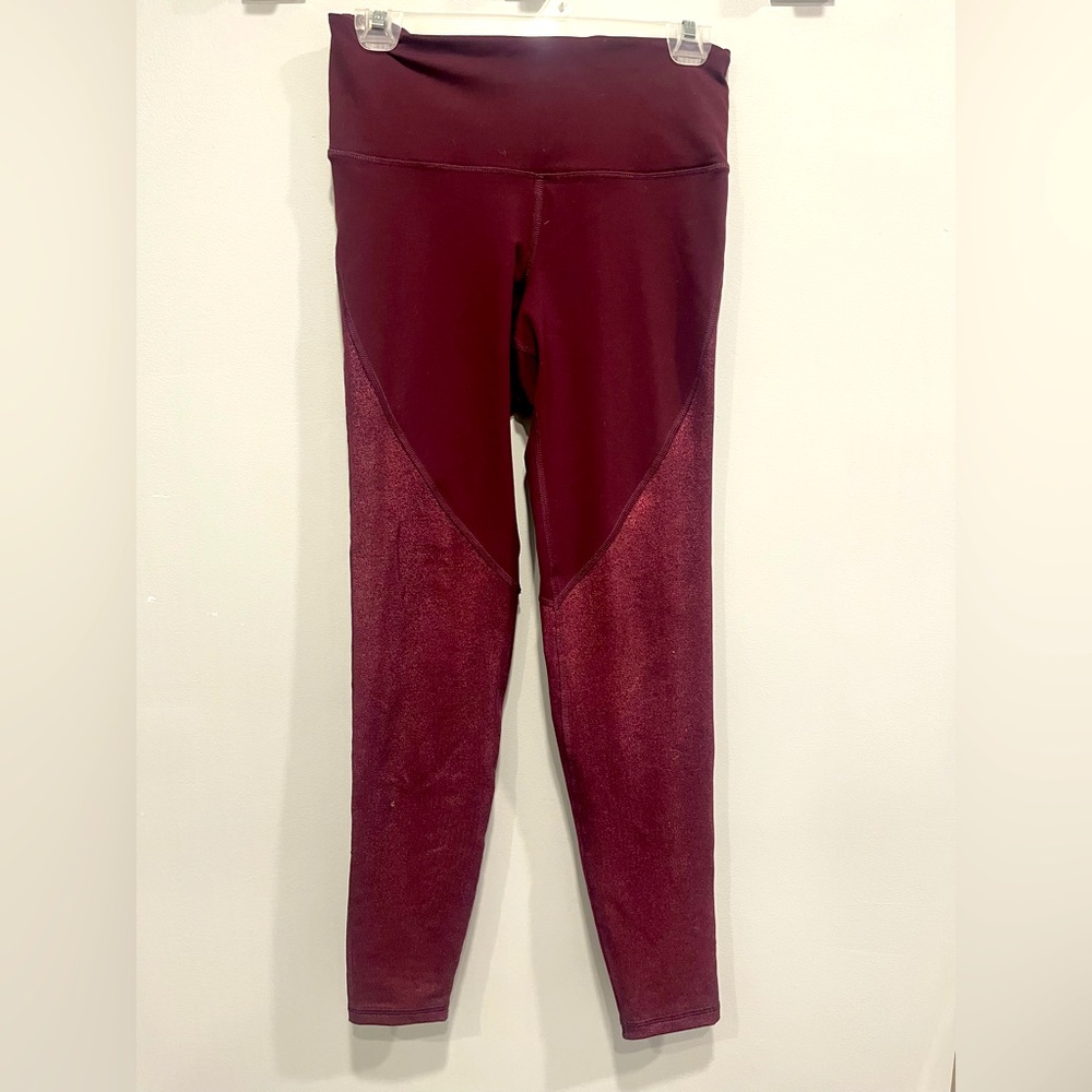 Old Navy ‘Go Dry’ active leggings